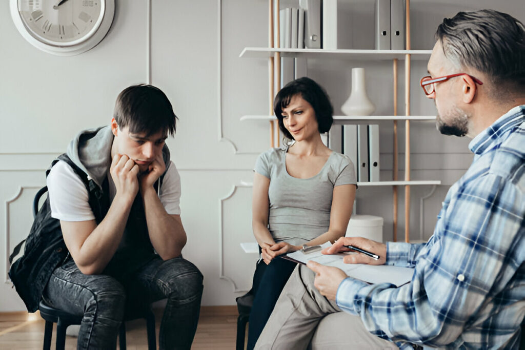 What Is a Partial Hospitalization Program? A Guide for Parents