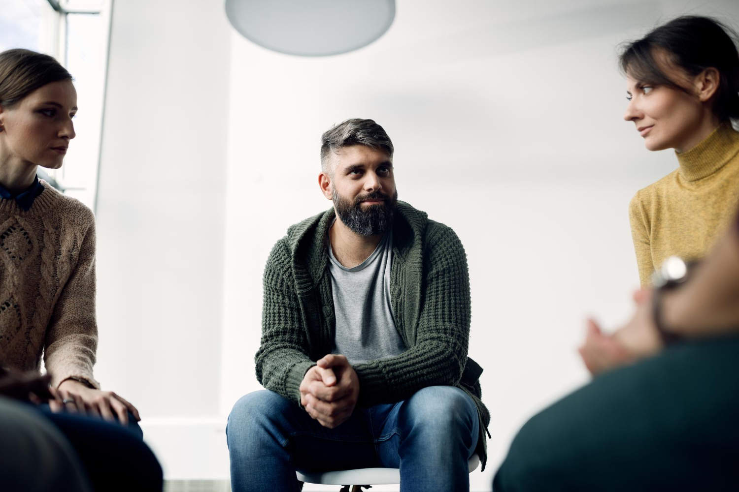 How to Find a Recovery Support System in an Intensive Outpatient Program That Won’t Let You Disappear Again