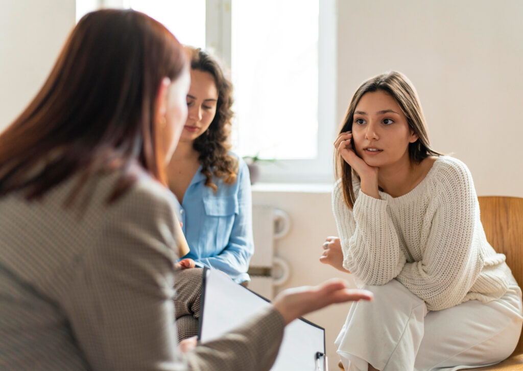 How an Alcohol Treatment Program Helps You Break Patterns Without Breaking Your Life