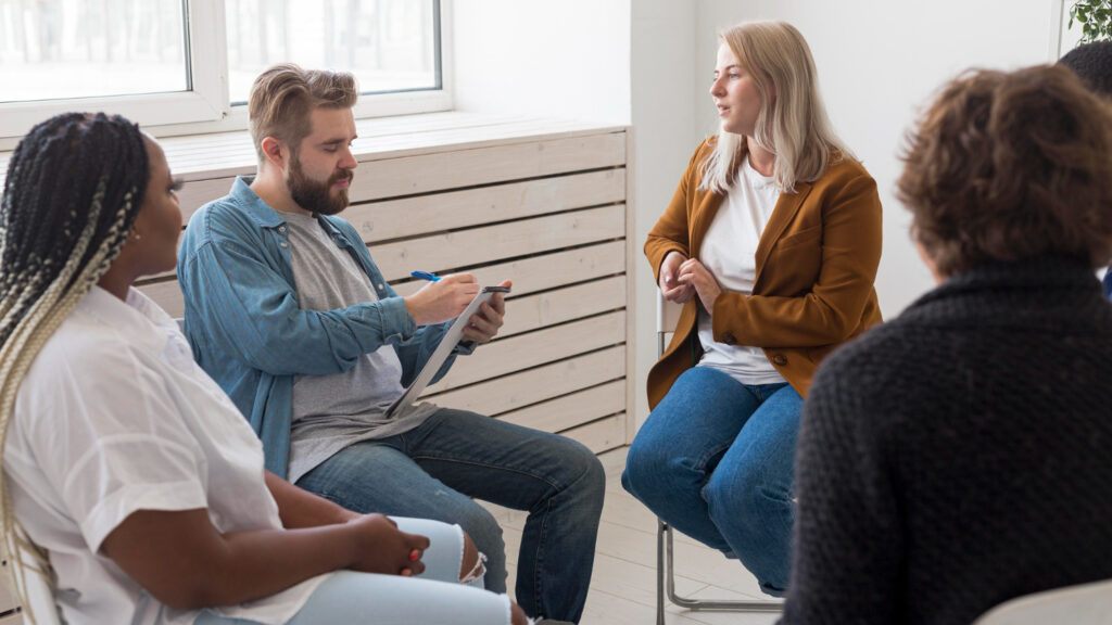 How an Alcohol Treatment Program Supports Change When You’re Not Sure You’re Ready