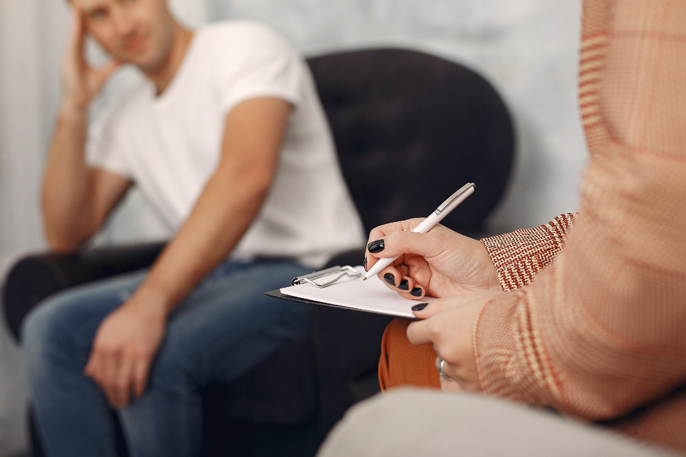 Al-Anon for Families What It Is, How It Works, and Why It Helps